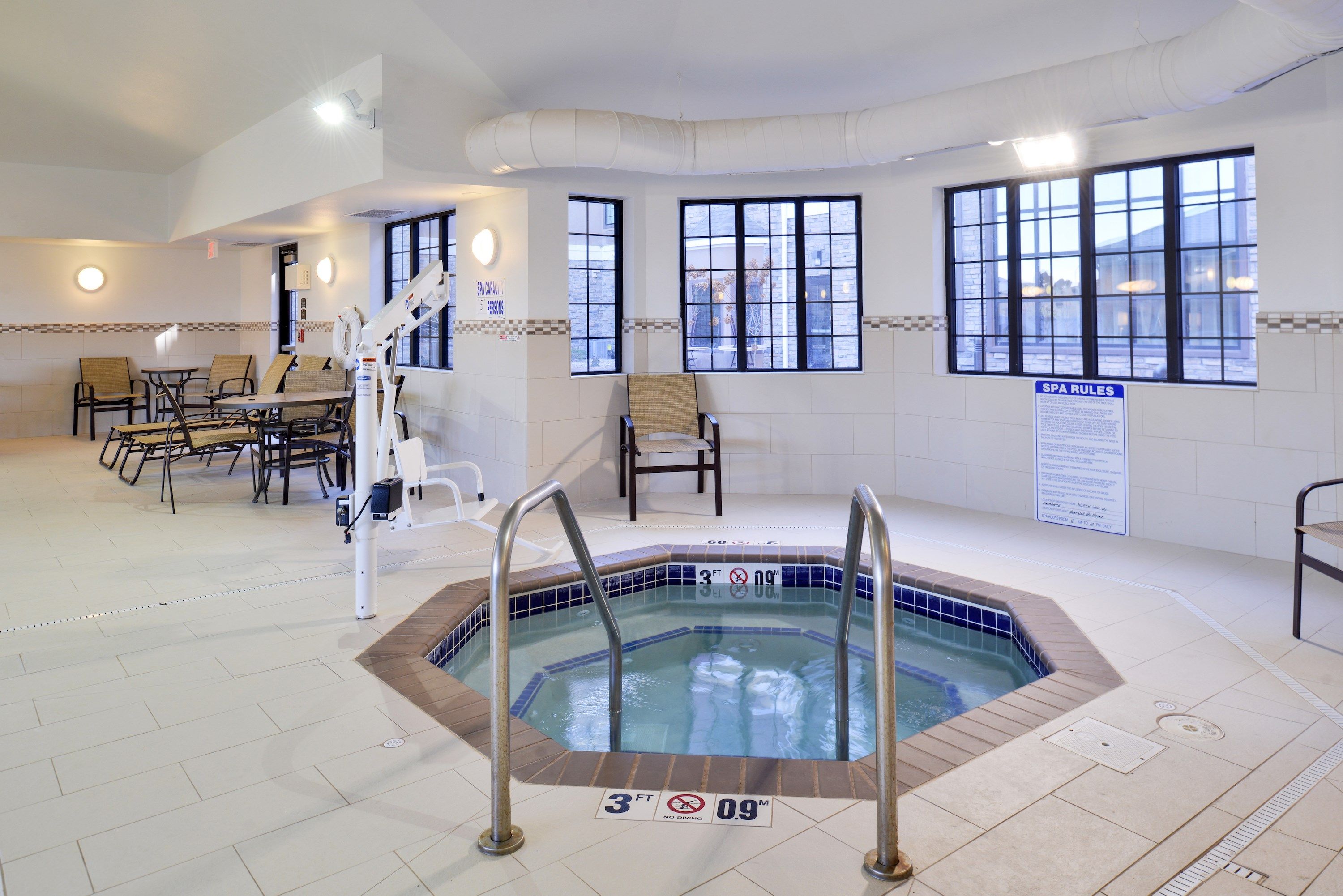 image Relax your muscles in the shared hot tub.