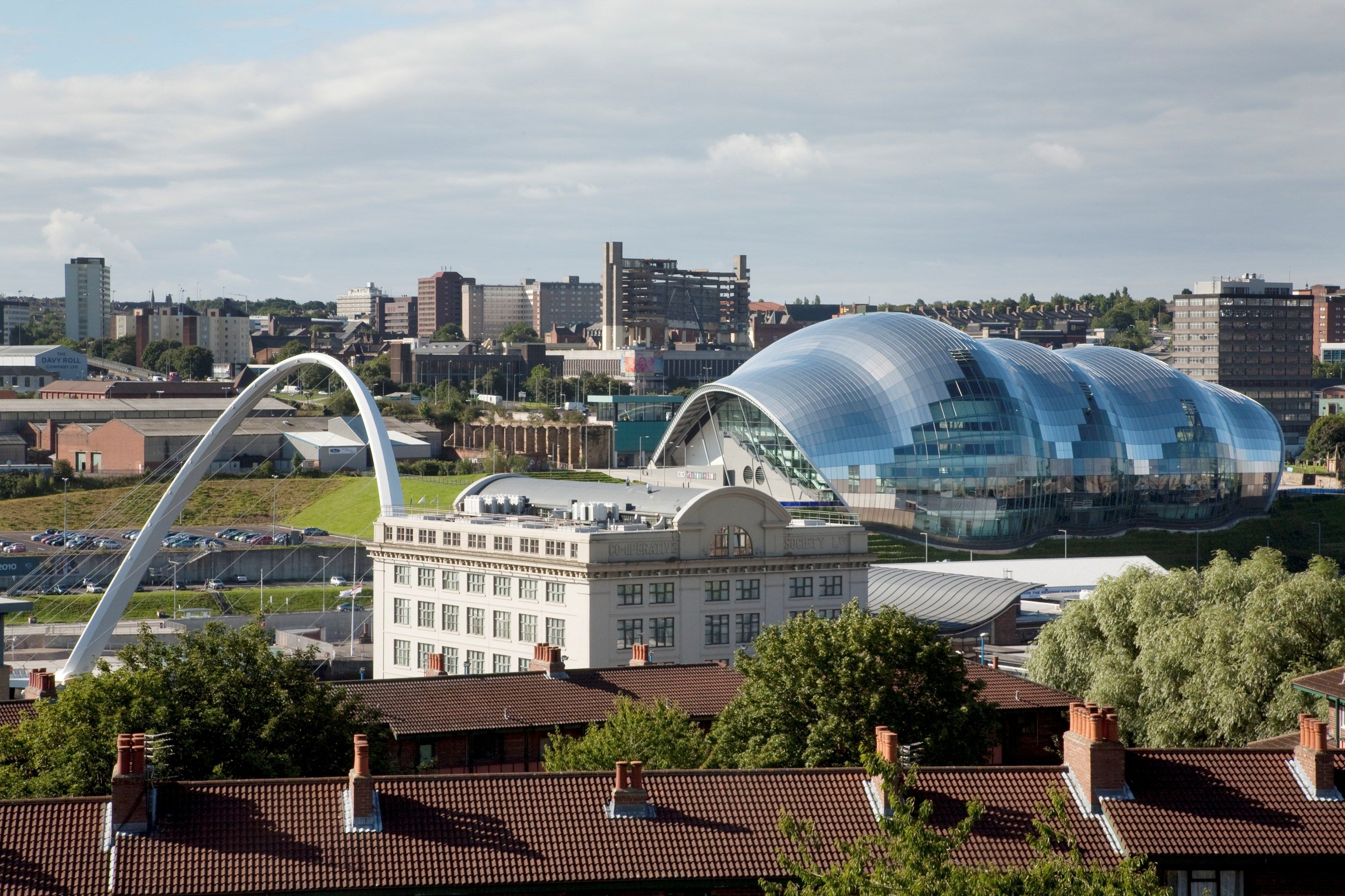 image City skyline view with distinctive architectural silhouettes.