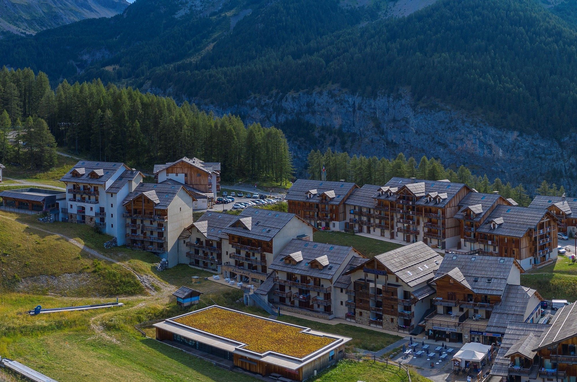 image Experience the picturesque atmosphere at this amazing property.