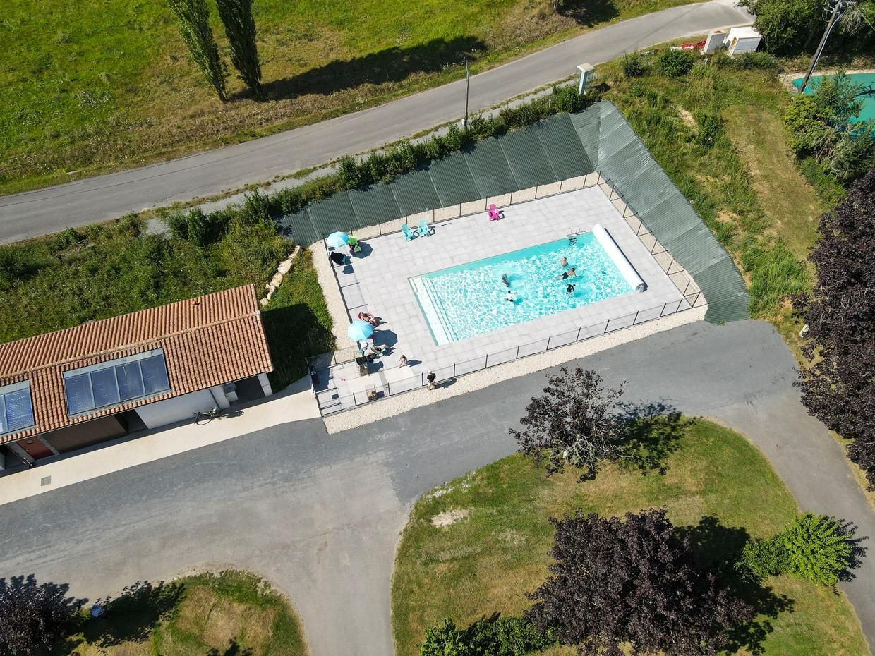 image Enjoy the pool!