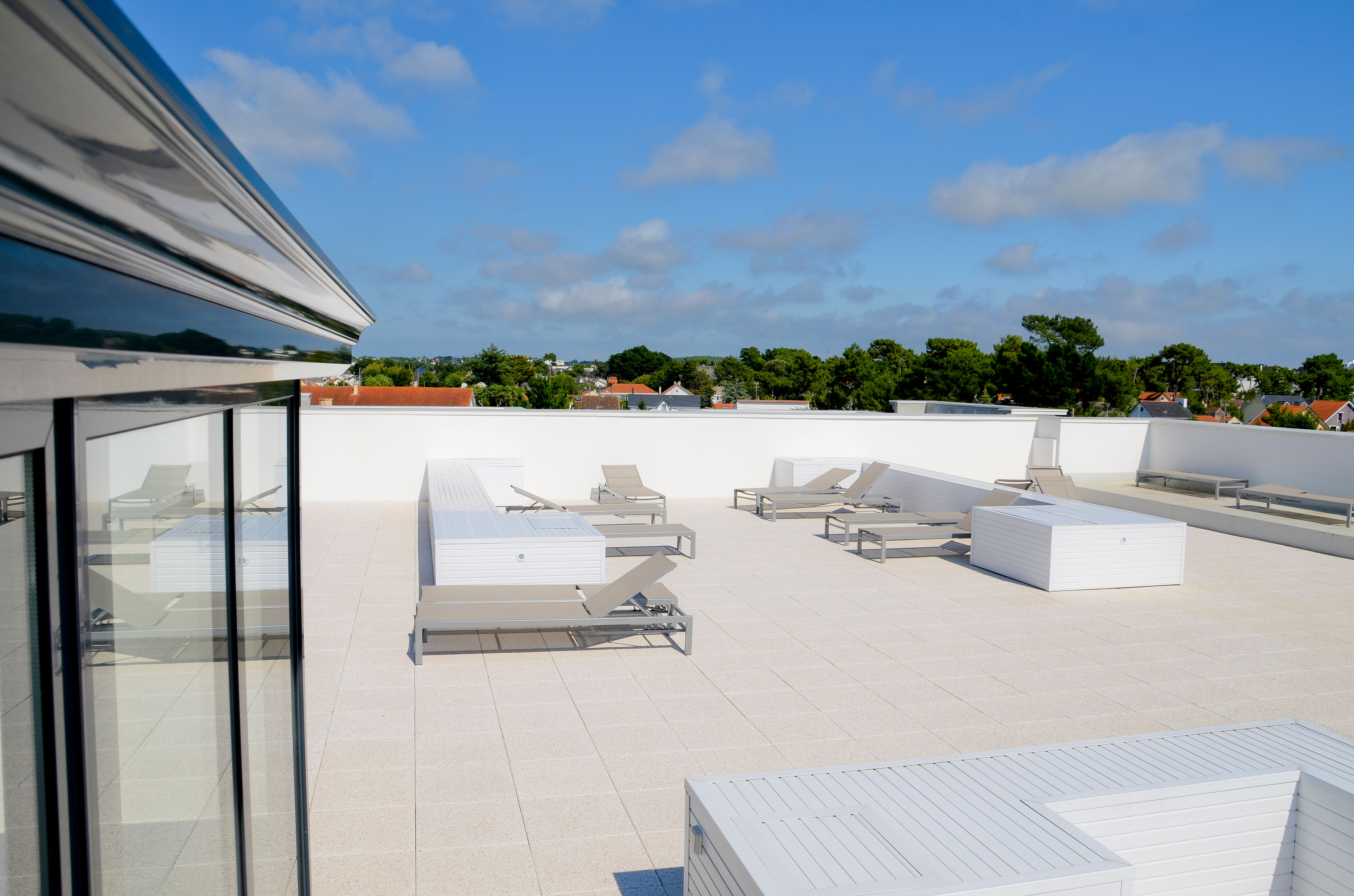 image Lounge by the sundeck