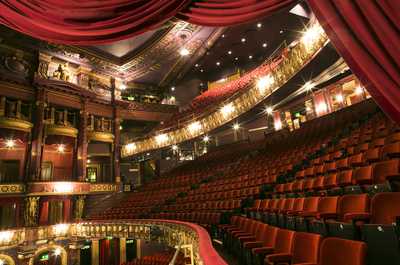 Manchester Opera House opened in 1912 hosts incredible concerts, ballet and musicals