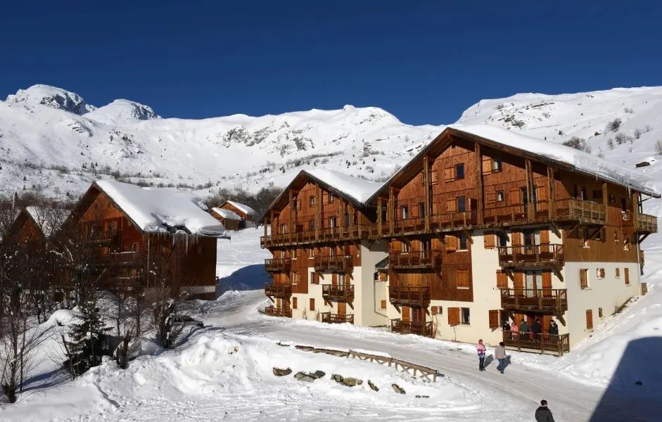 image The resort of Saint-Sorlin-d'Arves belongs to the Les Sybelles ski area.