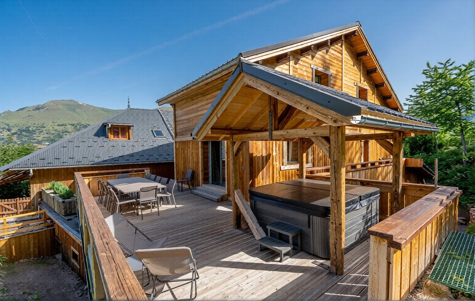 image Welcome to Chalet Le Petit Bes