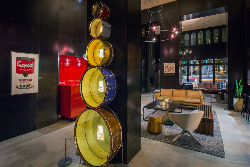 image Unique charm with a retro touch for your city adventure