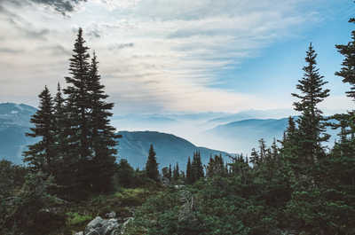 Breathtaking summer mountain views, ideal for hiking and exploring.