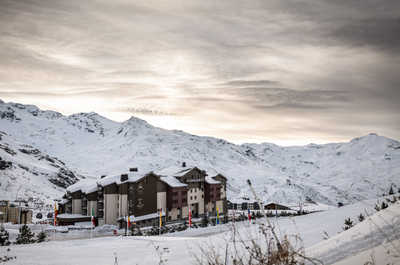 Surrounded by a breathtaking landscape, you will feel right at home.
