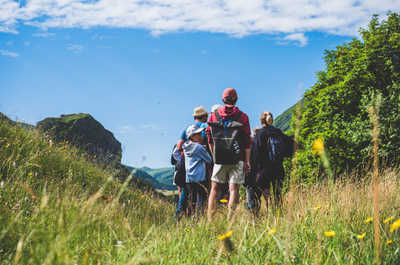 Summer hiking trails around Val Thorens, a day out for groups and families.