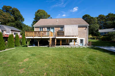 Unwind in the comfort of your surroundings, with a blend of natural beauty and cozy architecture.