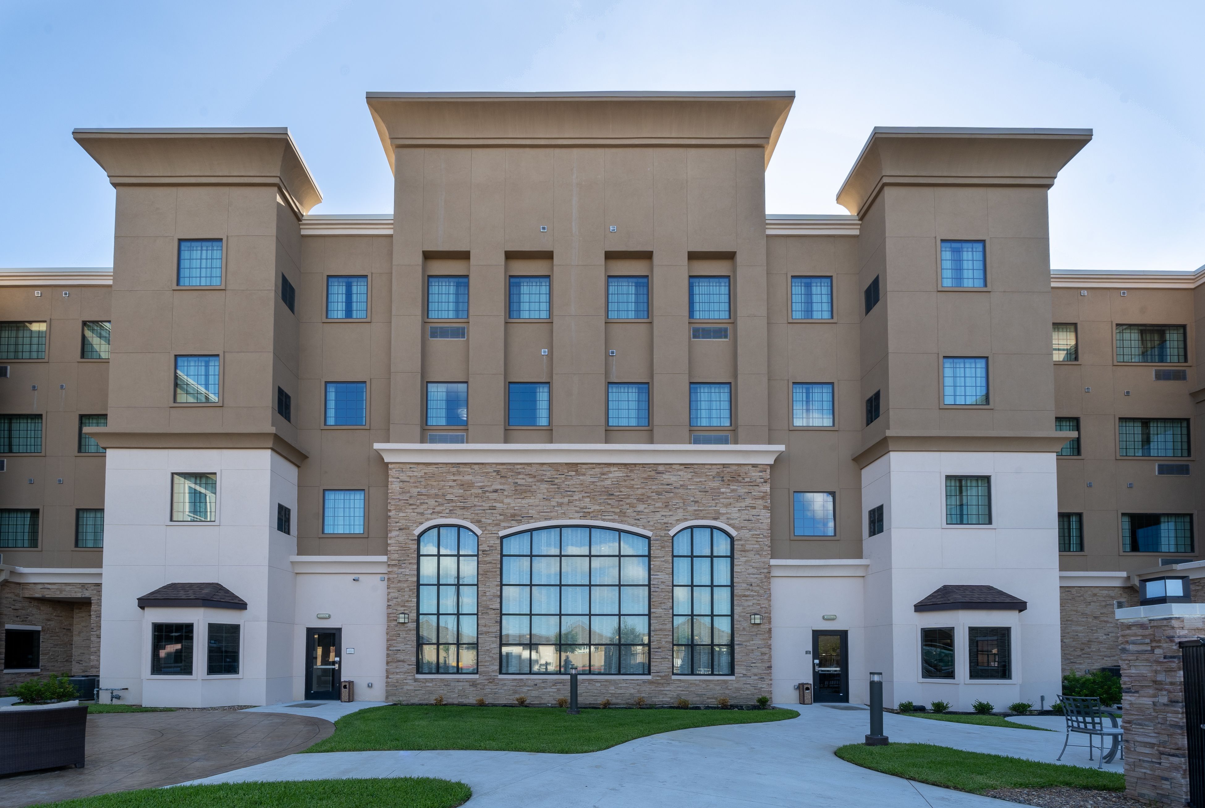 image Capture the charm of this inviting entrance, welcoming you to unwind in style.